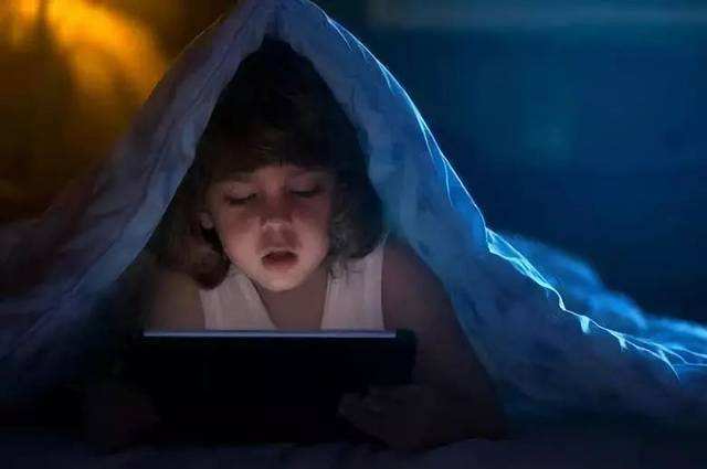 现在眼镜怎么配的