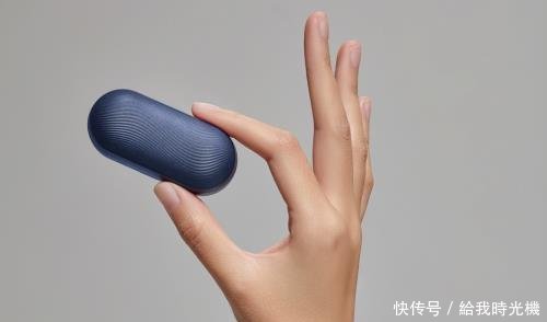 无线耳机充电盒不是无线的