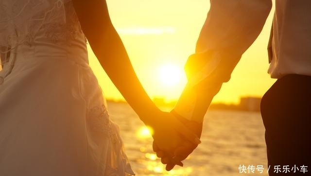 给你温暖你也给别人温暖