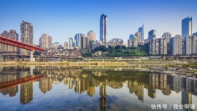 千厮门隧道连接哪