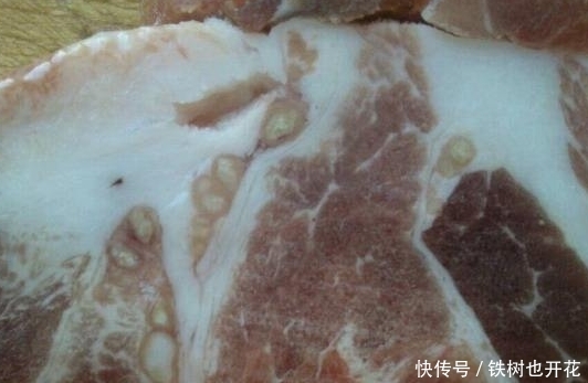 进口猪肉的市场上的猪肉价格