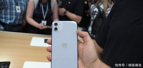 华为mate30pro和11