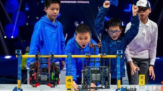 编程机器人是什么课