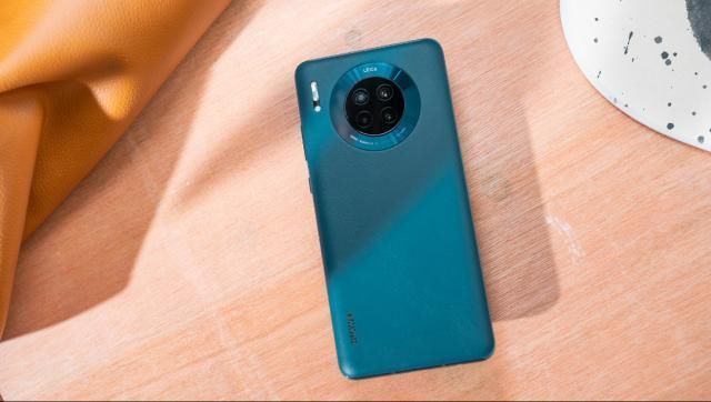 华为mate305g银色