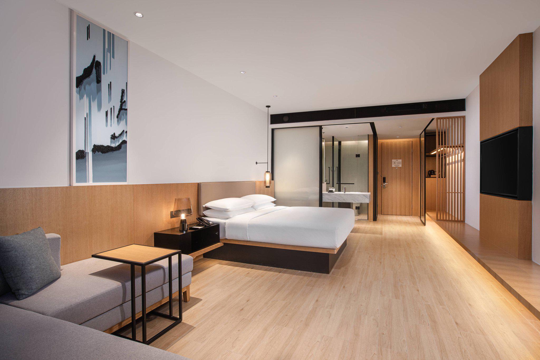 太原南站万枫酒店