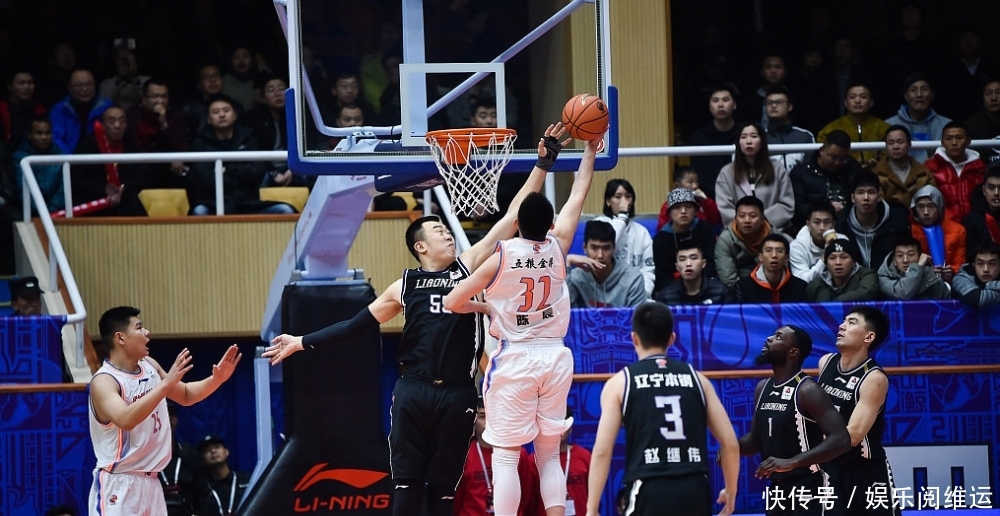 郭艾伦和史蒂芬森怎么了