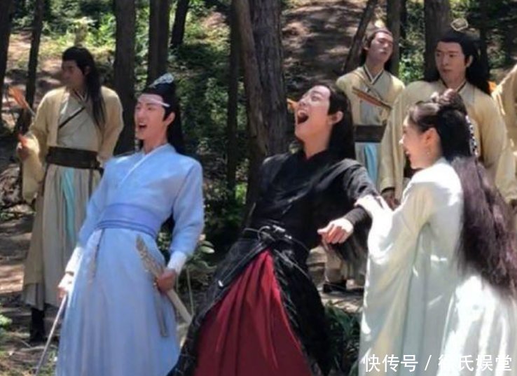 肖战今年送王一博