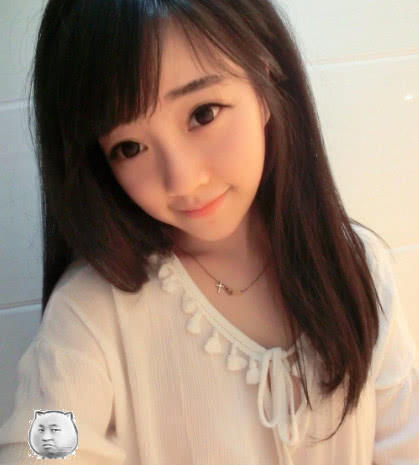 冯提莫直播是露