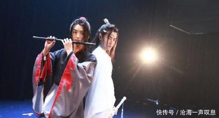 王一博回应旧照