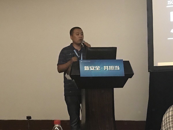 t01aa028698fd632c81.jpg http://p5.qhimg.com/t01aa028698fd632c81.jpg