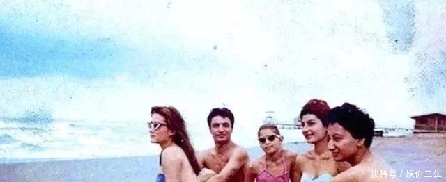 哈梅内伊打自己的视频